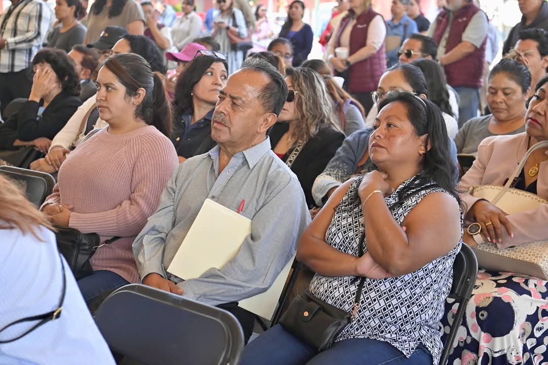 BENEFICIA RACIEL PÉREZ CRUZ A 220 ESCUELAS CON APOYOS ECONÓMICOS PARA ASEO Y MANTENIMIENTO DE INSTALACIONES